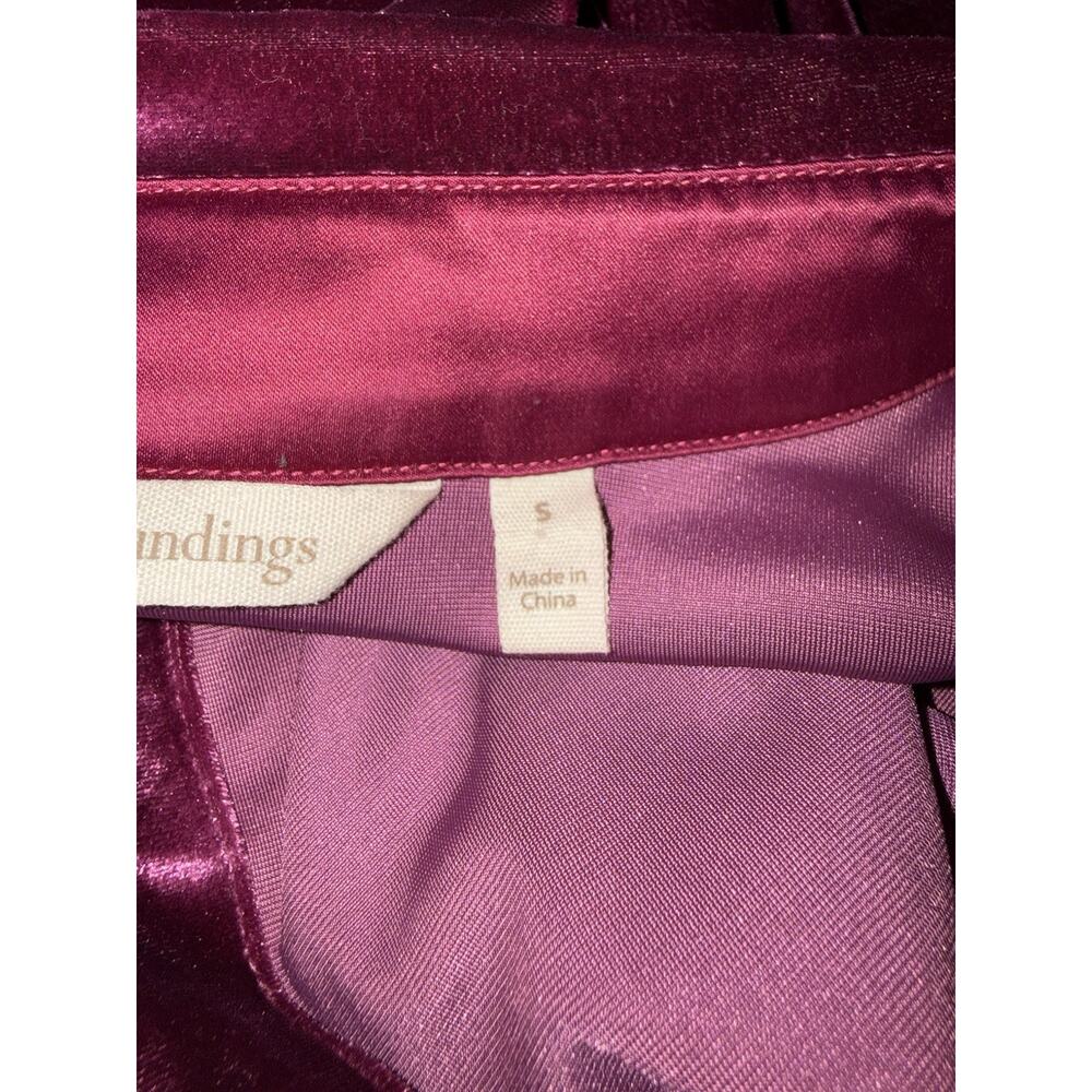 Soft Surroundings S Velvet Top Blouse Button Front Burgundy Stretch Soft - Picture 3 of 10